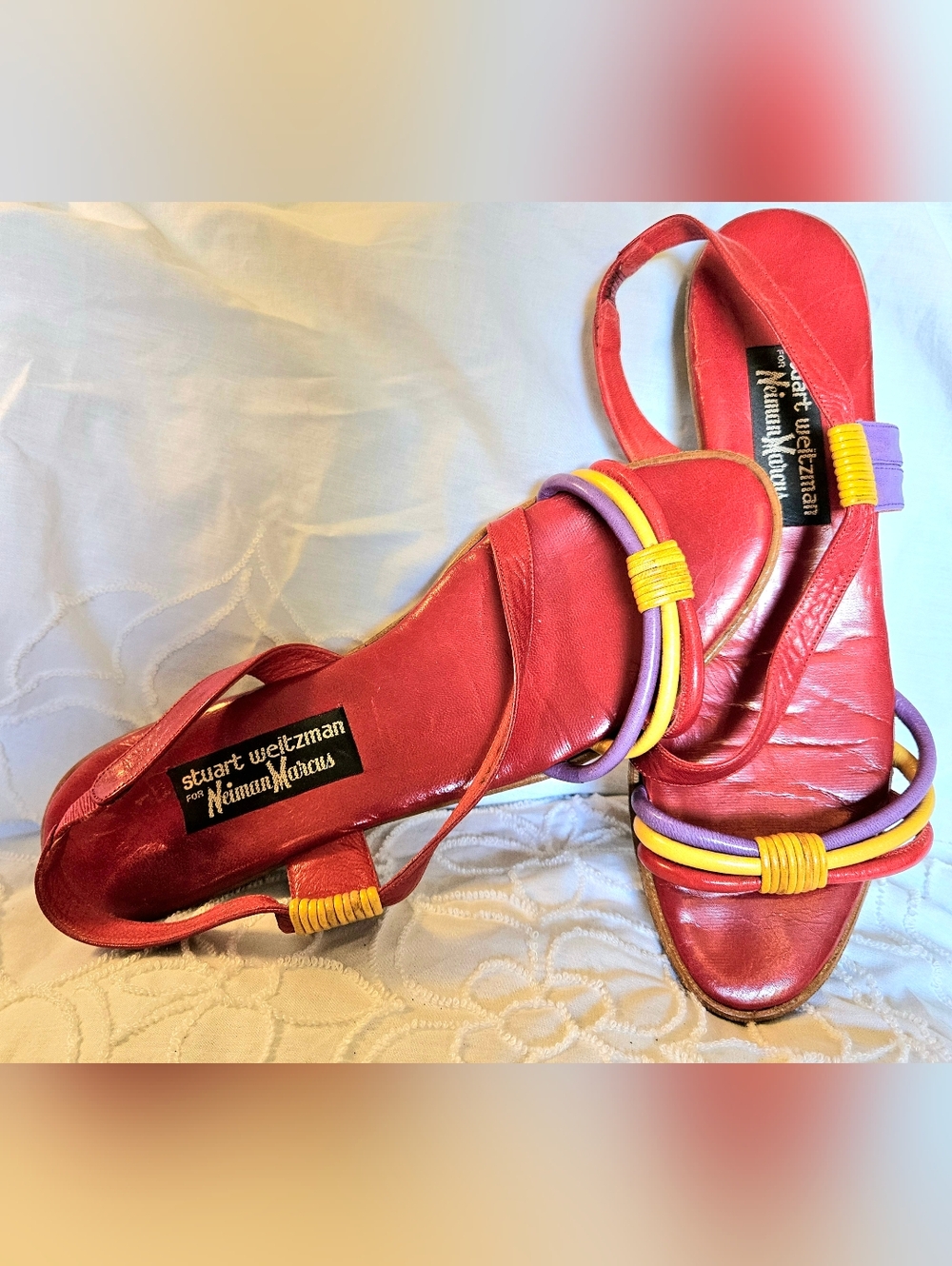 Vintage Stuart Weitzman Red Multicolor Strappy Sandals 9AA